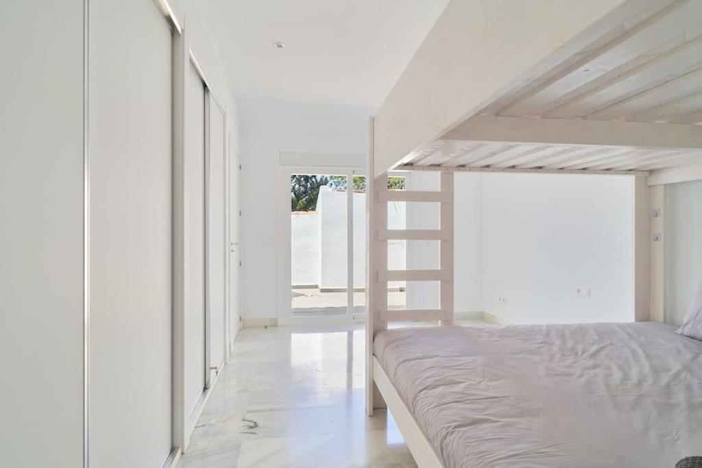 Superbe Avec Jaccuzi Apartemen *