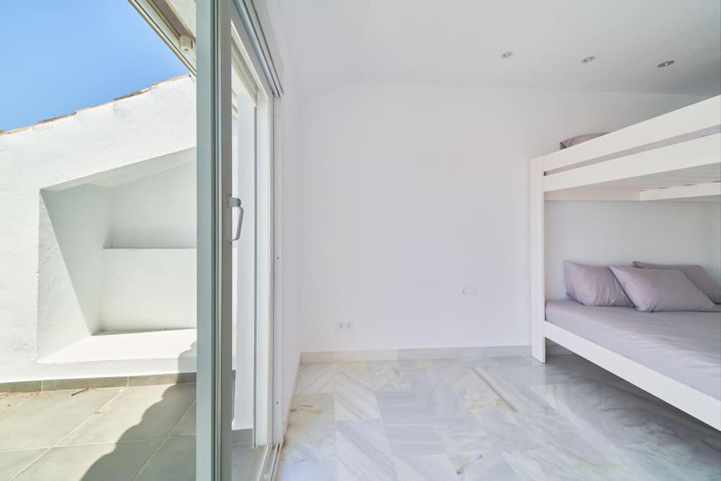 Superbe Avec Jaccuzi Apartemen *